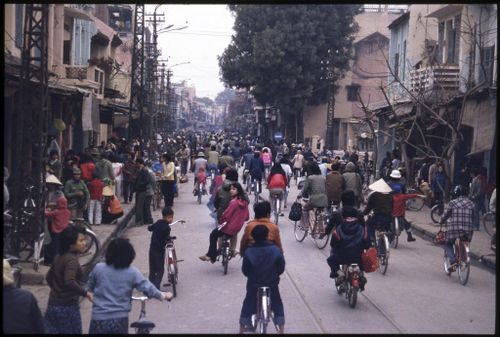 Đường phố Hà Nội những năm cuối 1980