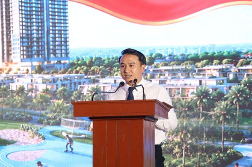 Chủ tịch UBND phường Phú Thủy Nguyễn Văn Nghị phát biểu tại lễ khánh thành