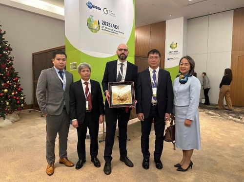 Đoàn công tác BHTGVN tham dự Hội nghị thường niên và Hội thảo quốc tế lần thứ 24 của Hiệp hội Bảo hiểm tiền gửi quốc tế (IADI), diễn ra tại thủ đô Lisbon, Bồ Đào Nha
