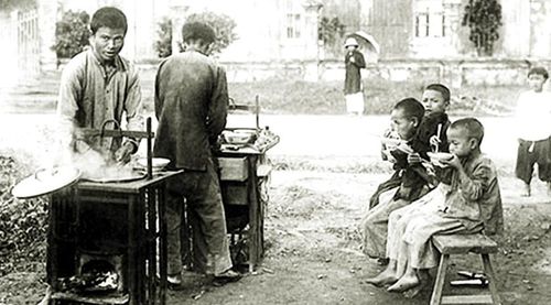 Gánh phở Hà Nội xưa. 