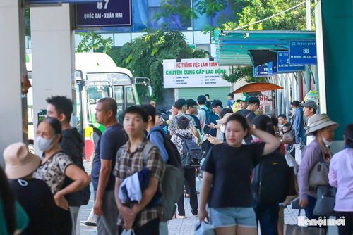 Các bến xe căn cứ tình hình thực tế, trong đó có lượng khách, tỷ lệ lấp đầy phương tiện, số hành khách đang chờ và năng lực phương tiện chuẩn bị vào bến để kịp thời điều chỉnh phương án khai thác.