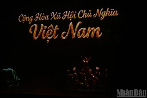 Các tiết mục nghệ thuật tại chương trình thể hiện sự kết nối giữa giá trị thiêng liêng, bất diệt của độc lập, tự do và khát vọng phát triển phồn vinh, văn minh, hạnh phúc của dân tộc Việt Nam trong kỷ nguyên mới.