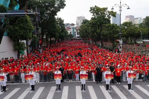 Cùng Việt Nam tiến bước” năm 2026 thu hút 1.774.268 người tham gia, đóng góp 10.068.000.515 bước chân tại 34 tỉnh, thành phố và gần 3.000 xã, phường, đặc khu hành chính.