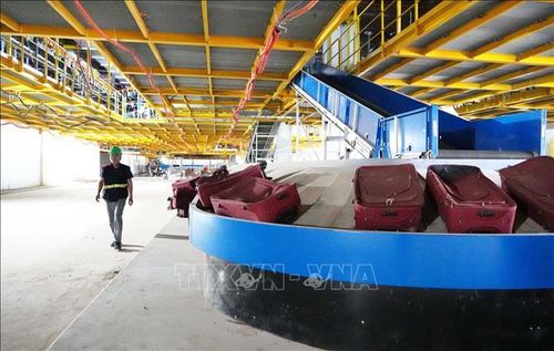 Hệ thống xử lý hành lý nhà ga sân bay Long Thành đã cơ bản lắp đặt xong, sẵn sàng vận hành thử nghiệm vào tháng 9/2026.