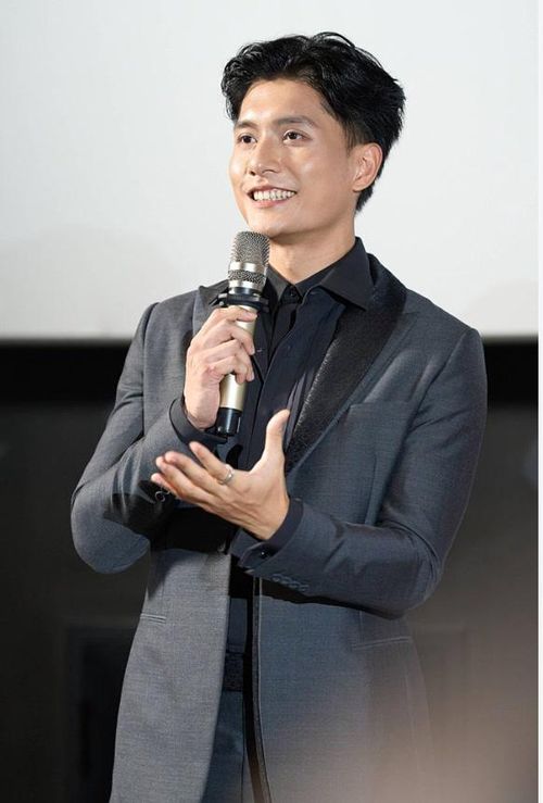 Lâm Bảo Châu.