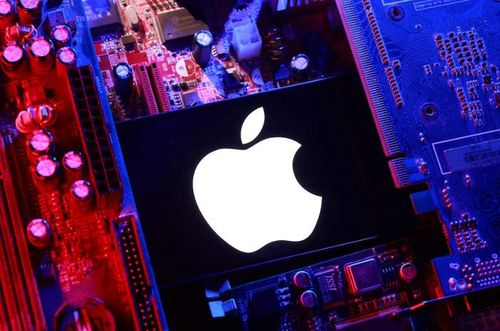 Apple có thể xây dựng kiến trúc AI nhiều lớp tại Trung Quốc, kết hợp mô hình riêng với công nghệ từ các đối tác bản địa. Ảnh: Reuters.