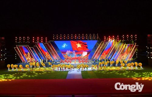 Tiết mục văn nghệ chào mừng