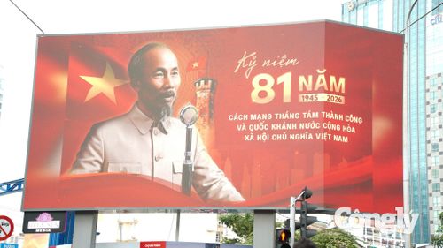 Pano kỷ niệm 81 năm Cách mạng Tháng Tám thành công (19/8/1945 - 19/8/2026) và Quốc khánh nước Cộng hòa xã hội chủ nghĩa Việt Nam (2/9/1945 - 2/9/2026).