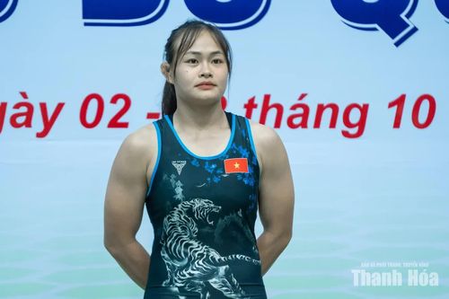 Đặng Thị Linh là VĐV hàng đầu của vật Thanh Hóa nhiều năm qua.