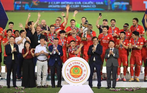 Sau mùa giải có nhiều dấu ấn, đội bóng Thủ đô tiếp tục cho thấy tham vọng lớn và năng lực cạnh tranh ở các đấu trường quốc nội. Ảnh: Ngọc Tú