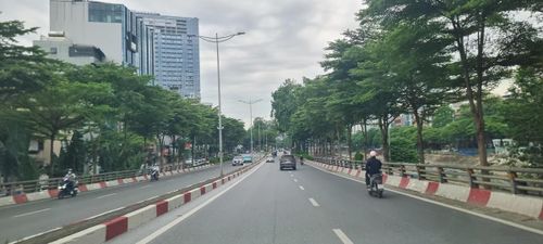 Tuyến đường Láng. Ảnh: Nam Anh.