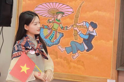 Hành trình Chuyến tàu Độc lập được tổ chức trong không khí hướng tới Quốc khánh 2/9, tạo cơ hội để các thí sinh Hoa hậu Việt Nam 2026 tìm hiểu thêm về lịch sử, văn hóa và những giá trị truyền thống.