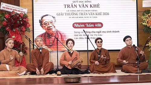 Những làn điệu xẩm ngân vang trong khuôn khổ lễ trao Giải thưởng Trần Văn Khê 2026. Ảnh: Quốc Thanh