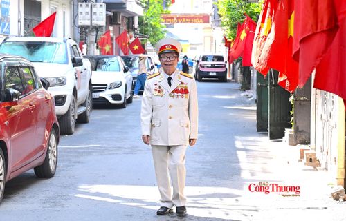 Để hiện thực hóa khát vọng Việt Nam hùng cường, PGS.TS. NGƯT Vũ Như Khôi cho rằng, độc lập dân tộc gắn liền với chủ nghĩa xã hội là một nội dung căn bản, đặc sắc trong tư tưởng Hồ Chí Minh, được biểu hiện rõ nét trong Cách mạng Tháng Tám.