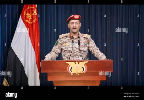Người phát ngôn quân sự của Houthi Yahya Sarea. Ảnh: Alamy.