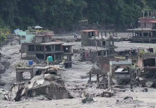 Khu vực bị lũ quét tàn phá tại Bidur, Nepal, ngày 29-8-2026. Ảnh: Yonhap/TTXVN phát