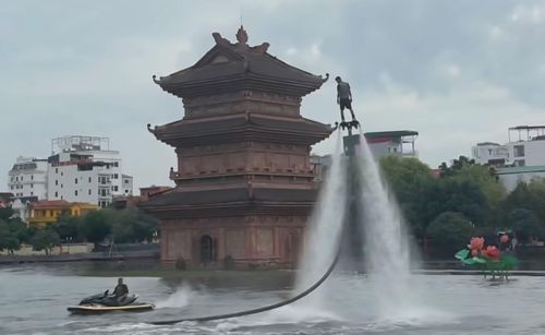Kiểm soát chặt hoạt động du lịch có yếu tố mạo hiểm.