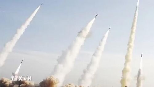Lực lượng Vệ binh Cách mạng Hồi giáo Iran (IRGC) đã tấn công một căn cứ quân sự của Mỹ tại Jordan để đáp trả việc Mỹ không kích đảo Larak. Ảnh: IRNA/TTXVN phát