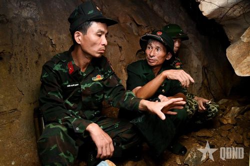 Tại hang sập, đã quy tập được 8 hài cốt liệt sĩ và một mộ tập thể vào các năm 2008, 2018. Nhiều hài cốt được cho là vẫn nằm dưới những khối đá lớn.
