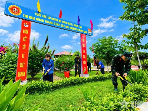 Hoạt động Ngày Chủ nhật xanh tại Lữ đoàn 88.