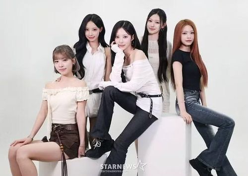 Ngoài vị trí dẫn đầu bảng xếp hạng Instiz - với ca khúc "LOVE ATTACK", vị trí thứ bảy - với "PRETTY GIRL" và thứ chín - với "Deja Vu", RESENE đã khẳng định vị thế của một 'ngôi sao' mới đầy triển vọng khi giành vị trí dẫn đầu trong bảng xếp hạng danh tiếng thương hiệu dành cho các nhóm nhạc thần tượng tân binh vào tháng Chín. "Remind", cộng đồng người hâm mộ của nhóm nhạc nữ RESCENE (nhóm nổi tiếng với câu nói gây sốt "Geoje Yaho") đã quyên góp hơn 100 triệu won để hỗ trợ người dân bị ảnh hưởng bởi mưa lớn tại các khu vực phía Nam, bao gồm Geoje và Tongyeong thuộc tỉnh Nam Gyeongsang. Vào ngày 31/8, Hiệp hội Cứu trợ Thảm họa Hope Bridge Hàn Quốc thông báo rằng Remind đã quyên góp tổng cộng 112.537.680 won (khoảng hơn 2 tỷ đồng) trong khoảng thời gian hai tuần, từ ngày 18/8 đến ngày này. Chiến dịch gây quỹ được khởi xướng sau khi một người hâm mộ đề xuất quyên góp nhằm khắc phục thiệt hại do mưa lớn tại Geoje, quê hương của Woni, thành viên nhóm RESCENE. Trước đó, vào tháng trước, RESCENE cũng đã quyên góp 50 triệu won (khoảng gần 1 tỷ đồng) dưới danh nghĩa Remind để hỗ trợ công tác khắc phục hậu quả và giúp người dân phải sơ tán sớm trở lại cuộc sống thường nhật.