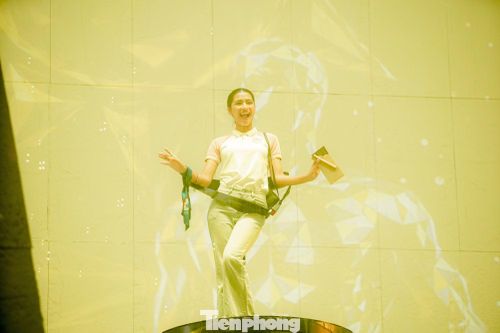 Triển lãm tương tác tiếp cận công chúng trẻ.