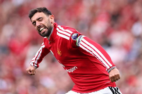 Bruno Fernandes vừa lập hat-trick vào lưới Ipswich - Ảnh: SunSport