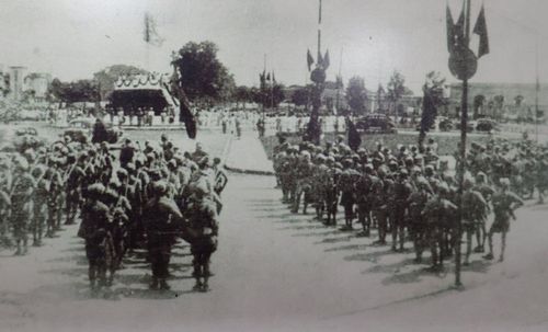 Quảng trường Ba Đình ngày 2/9/1945. Nguồn: TTXVN