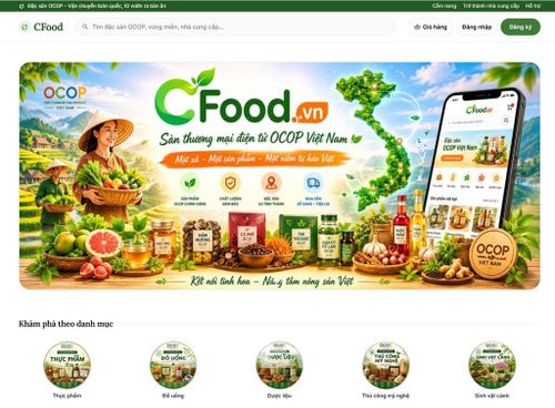 Sàn thương mại điện tử của Công ty TNHH Cfood đang định hướng chuyên bán các sản phẩm OCOP, đặc sản, nông sản của địa phương. Ảnh: Thanh Tân - TTXVN