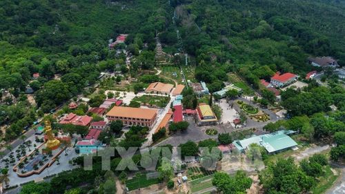 Khu du lịch quốc gia Núi Bà Đen - điểm đến trọng điểm của Tây Ninh, công tác bảo đảm an ninh, trật tự được chú trọng, góp phần tạo môi trường an toàn, thuận lợi cho phát triển du lịch. Ảnh: Giang Phương - TTXVN