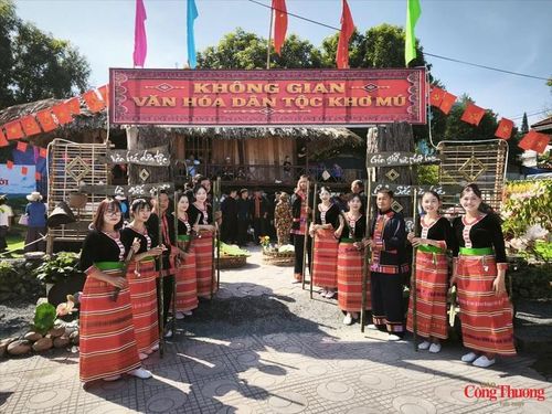 Không gian văn hóa dân tộc Khơ Mú