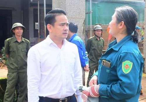 Lãnh đạo xã Đức An thường xuyên kiểm tra thực tế cơ sở, kịp thời nắm bắt và giải quyết tâm tư, nguyện vọng của người dân