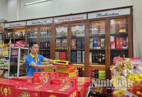 Thời điểm này, thị trường bánh Trung thu đã khá sôi động.