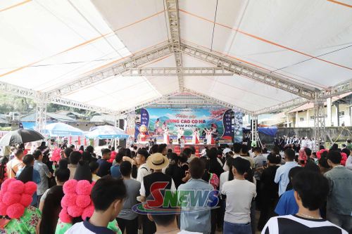 Khai mạc Phiên chợ vùng cao Co Mạ năm 2026.