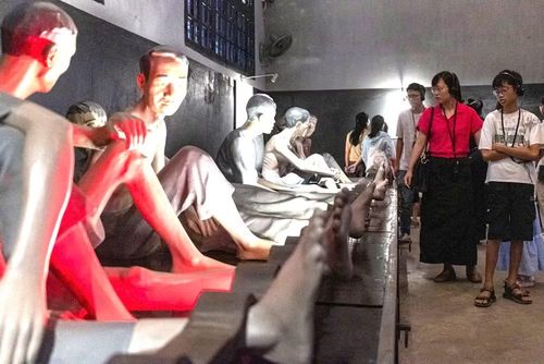 Những câu chuyện lịch sử được tái hiện qua hệ thống tư liệu, hình ảnh và hiện vật trưng bày