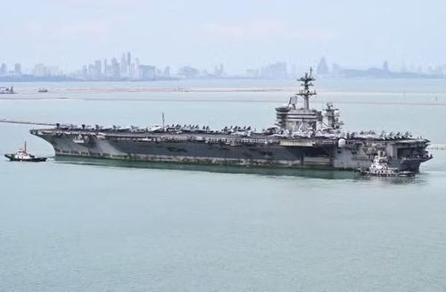 Tàu sân bay USS Abraham Lincoln. Ảnh: AFP/Getty Images