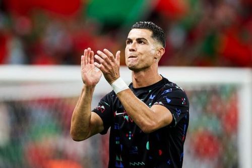  Ronaldo xác nhận World Cup 2026 là kỳ World Cup cuối cùng, nhưng vẫn chưa tuyên bố chia tay tuyển Bồ Đào Nha. 