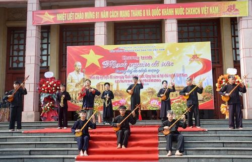 Tiết mục văn hóa dân gian đặc sắc tại chương trình