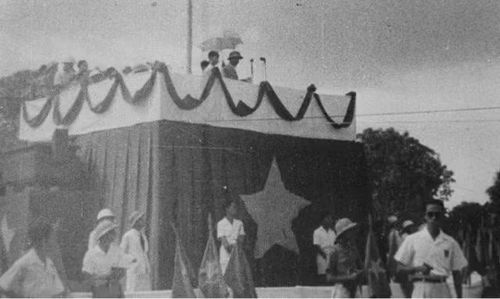 Ngày 2/9/1945, tại Quảng trường Ba Đình lịch sử, Chủ tịch Hồ Chí Minh đọc Tuyên ngôn Độc lập, khai sinh nước Việt Nam Dân chủ Cộng hòa. Ảnh: Tư liệu TTXVN