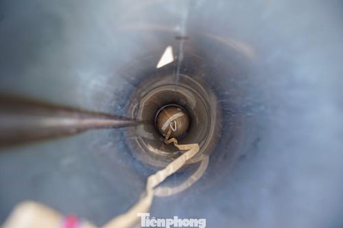 Riêng trận địa số 5 tại Vườn hoa Lạc Long Quân được bố trí 700 quả pháo tầm cao và 90 giàn pháo tầm thấp.