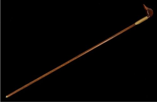 Súng giấu trong gậy. Ảnh: Pitt Rivers Museum