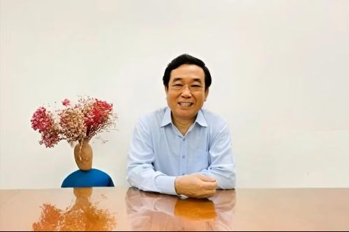 Thầy Lê Khánh Tuấn, giảng viên cao cấp Trường Đại học Sài Gòn.