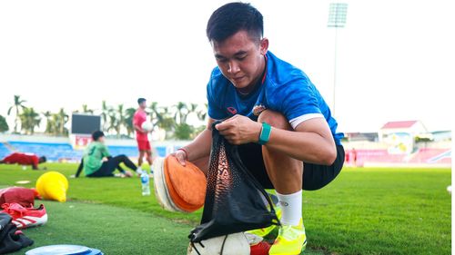 Có người từng hỏi tôi liệu có chịu được sự vất vả của công việc hay không. Với tôi, được đóng góp một phần công sức của mình để giúp CLB ngày càng tốt hơn cũng là một niềm vui.