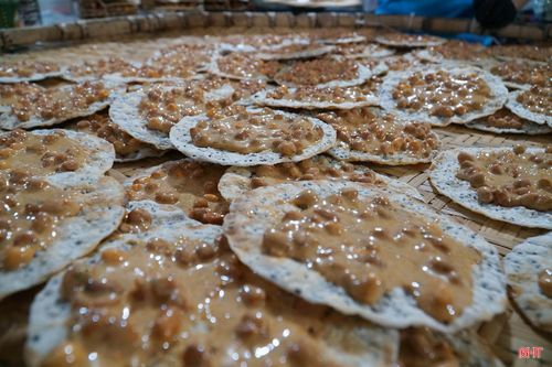 Kẹo cu đơ Hà Tĩnh được khách hàng đặt mua làm quà trong dịp lễ 2/9.