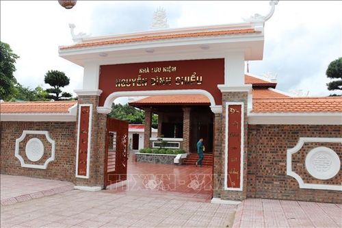 Nhà lưu niệm Nguyễn Đình Chiểu mới được khánh thành tại xã Mỹ Lộc, tỉnh Tây Ninh.