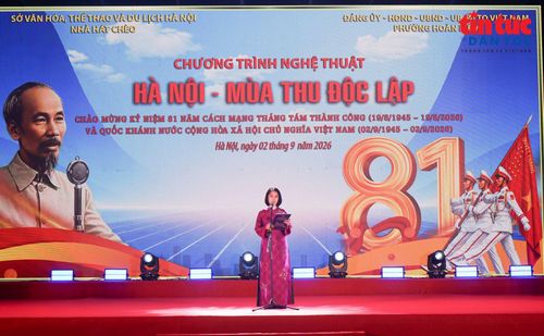 Bà Nguyễn Hồng Trang, Phó Chủ tịch UBND phường Hoàn Kiếm, TP Hà Nội phát biểu.