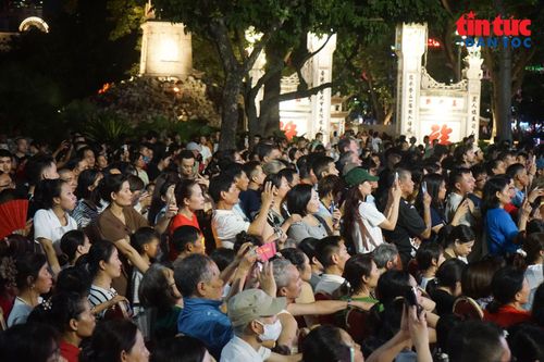 “Hà Nội - Mùa thu độc lập” khắc họa hình ảnh Thủ đô giàu truyền thống, thanh lịch, năng động và hướng tới tương lai.