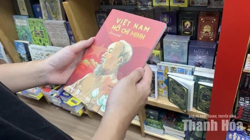 Sách về Chủ tịch Hồ Chí Minh nhận được sự quan tâm của nhiều bạn đọc trong dịp nghỉ lễ Quốc khánh 2/9.