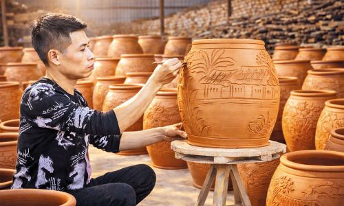  Nghệ nhân làng gốm Phù Lãng. 
