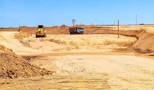  Công trình xây dựng cao tốc Quy Nhơn - Pleiku đi qua phường An Nhơn. Ảnh: B.N 
